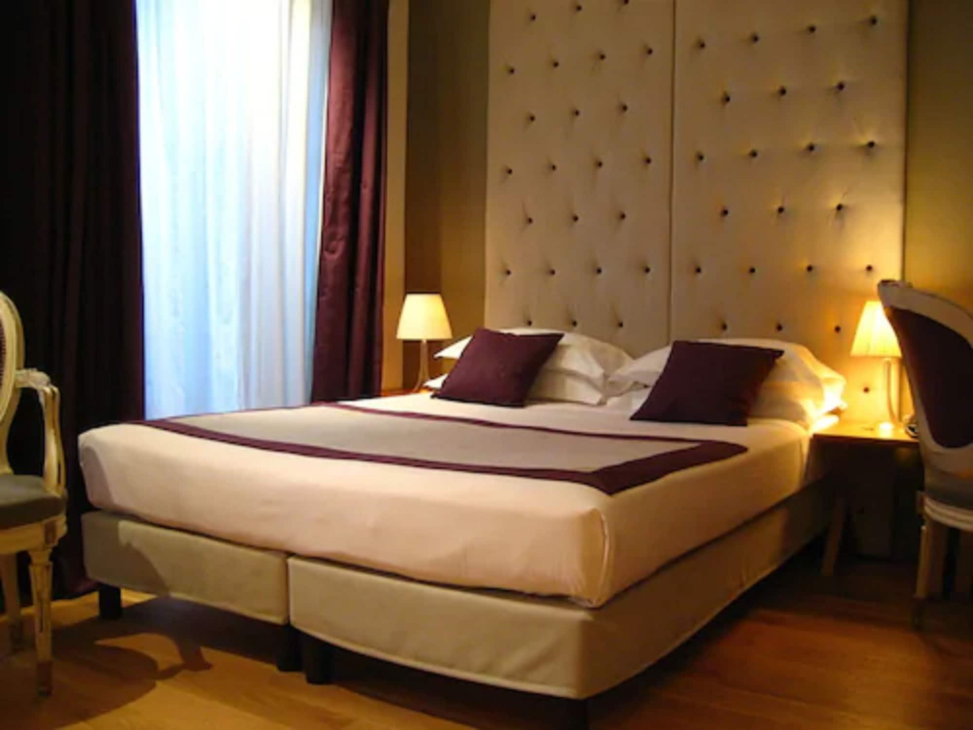 วินด์เซอร์ โอเปร่า Hotel ปารีส ภายนอก รูปภาพ