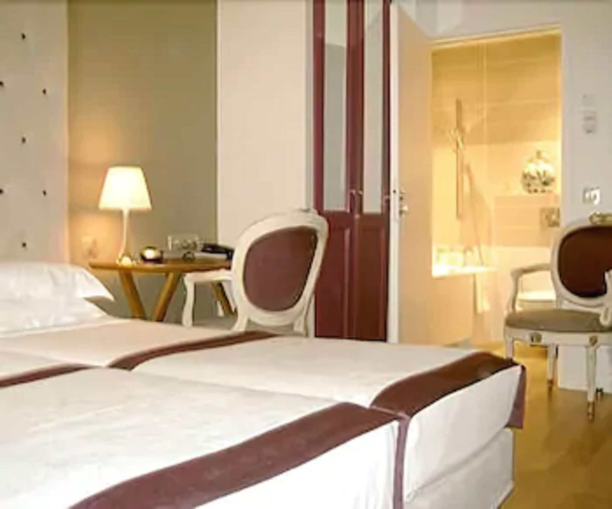 วินด์เซอร์ โอเปร่า Hotel ปารีส ภายนอก รูปภาพ